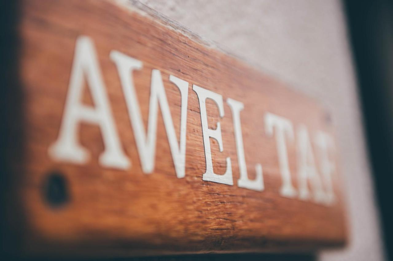 Awel Taf- Central Cottage Ideal For Families, With Parking St Clears Bagian luar foto